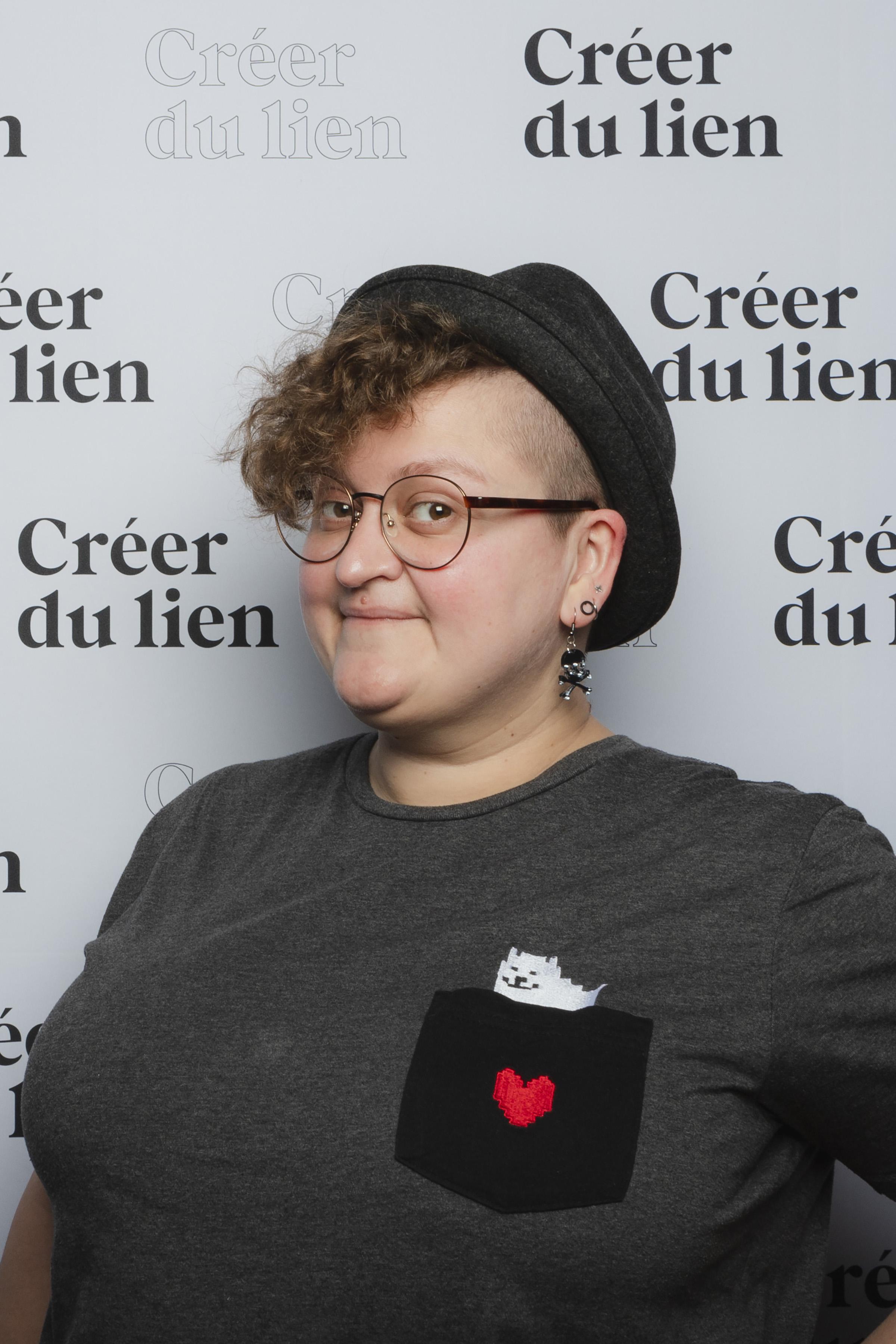 Portrait de Boum, animateur, illustrateur et auteur de bandes dessinées franco-canadien.